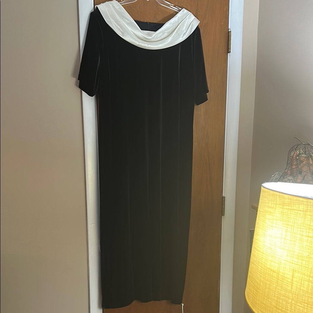 Elegant Black and White Women's Evening Dress